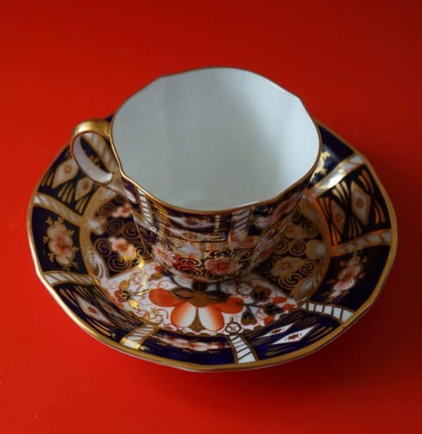 C.1921 Royal Crown Derby Imari Fluted Cup & Saucer – Collectable Antique Royal Crown Derby Antique Ceramics 4