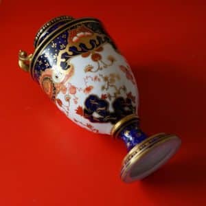 SALE – c 1890 Antique Royal Crown Derby Miniature Imari Vase – Collectible Limoges Bone China Antique Ceramics 3