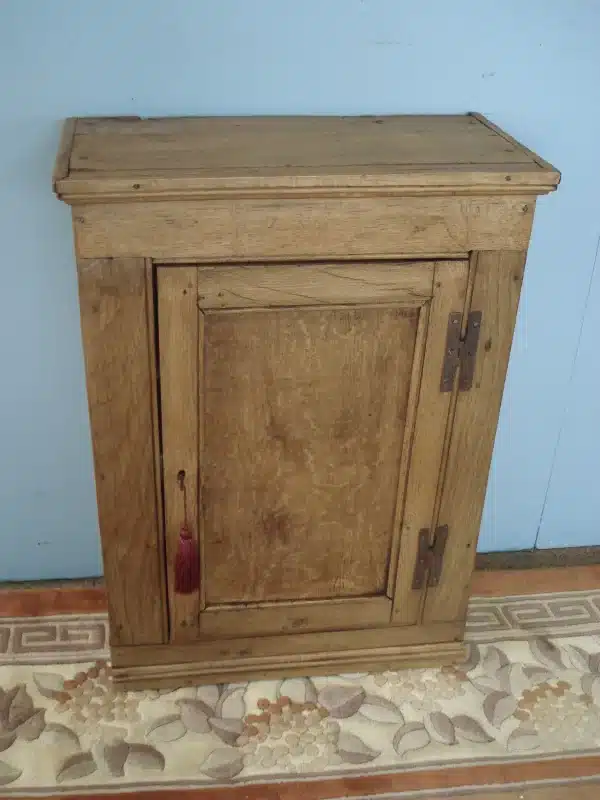 Early Oak & Fruitwood Cupboard for Floor standing/Wall hanging - Image 4