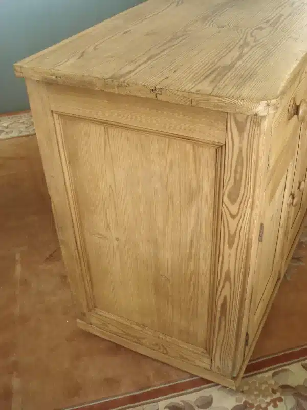 Very Good Georgian Dresser Base - Image 3