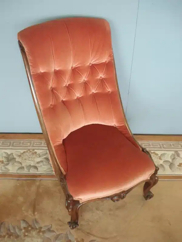 Ornately carved button back nursing chair Antique Chairs 7
