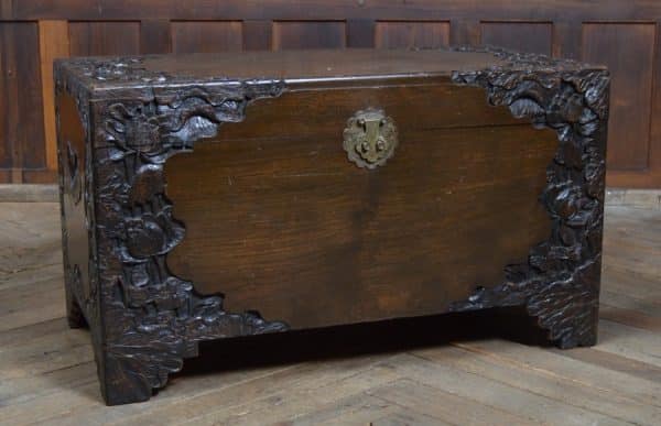 Chinese Camphor Wood Storage / Blanket Box SAI2939