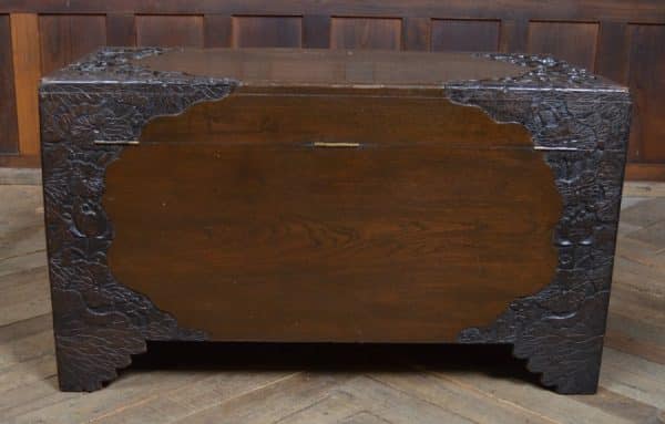 Chinese Camphor Wood Storage / Blanket Box SAI2939 Antique Chests 8