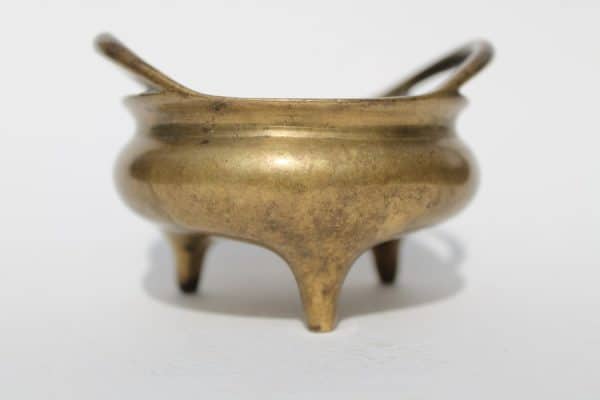 Chinese Bronze Censer. Xuande Tripod Portable censer with dragon seal Budist Antique Collectibles 6