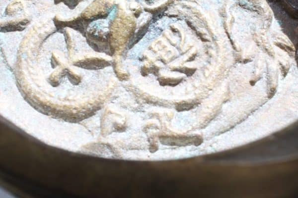 Chinese Bronze Censer. Xuande Tripod Portable censer with dragon seal - Image 10