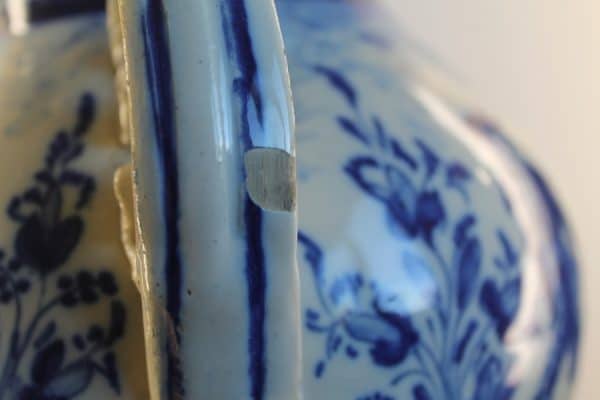 Tin Glaze Vase circa 19th C - Image 8
