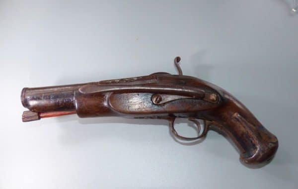 Fine Belt Pistol, Complete with original hanger, Percussion fire, 18th century, (Ref 40764) antique belt pistol Military & War Antiques 5