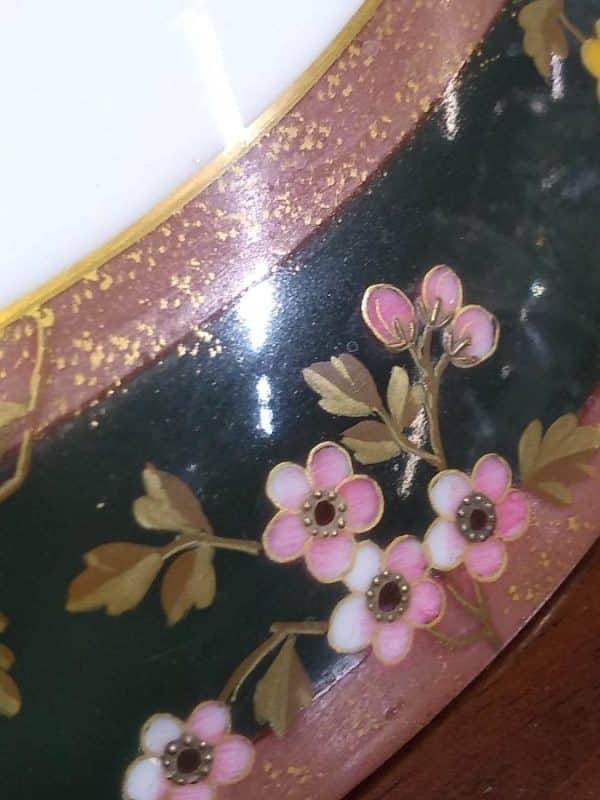 Pair of Pink and Green Comports - Image 8