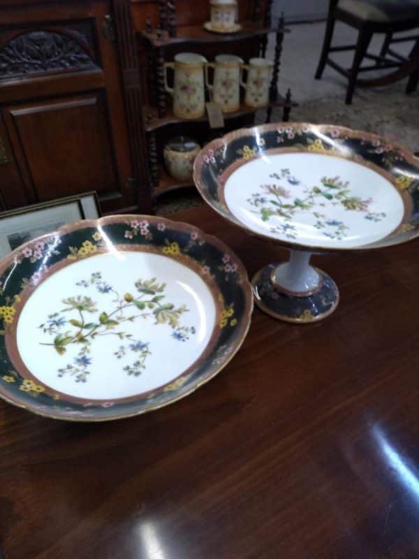 Pair of Pink and Green Comports - Image 3