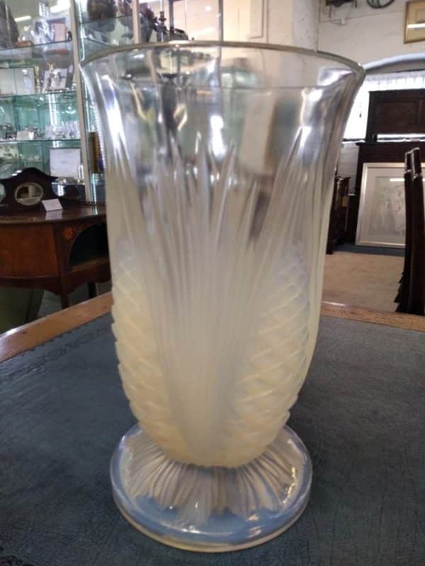Verly 'Les Pommes de Pin' Vase - Image 3