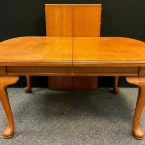 Large Victorian Extending Dining Table Light Oak dining tables Antique Furniture 3