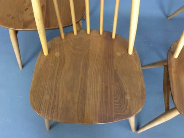 Mid Century Set of 4 Ercol Windsor Dining Chairs - Image 2
