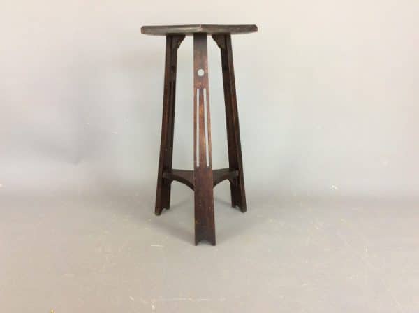 Arts & Crafts Occasional Table c1900 - Image 2