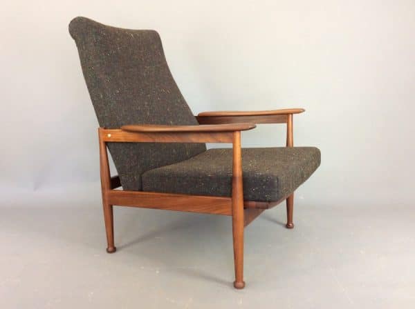 Guy Rogers ‘Manhattan’ Reclining Armchair c1960’s Guy Rogers Antique Chairs 8