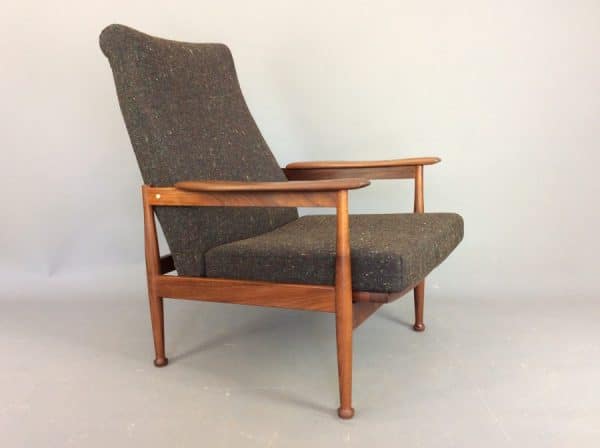 Guy Rogers 'Manhattan' Reclining Armchair c1960's - Image 6