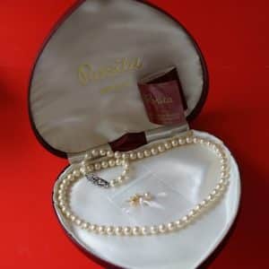 Vintage Faux Rosita Pearl Necklace & Earrings Set – Boxed Rosita Clam Shell Pearl Necklace Antique Earrings