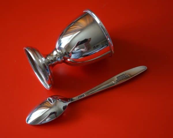 Lovely Vintage E P N S Boxed Egg Cup & Spoon Set - Christening / Baby Shower - Image 5