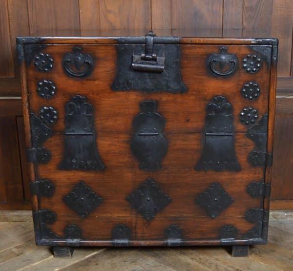 Korean Elm Wood Marriage Chest SAI2949 - Image 7