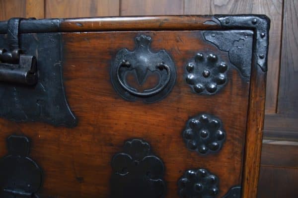 Korean Elm Wood Marriage Chest SAI2949 - Image 9