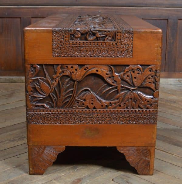 Oriental Camphor Wood Blanket / Storage Box SAI2951 Antique Boxes 5