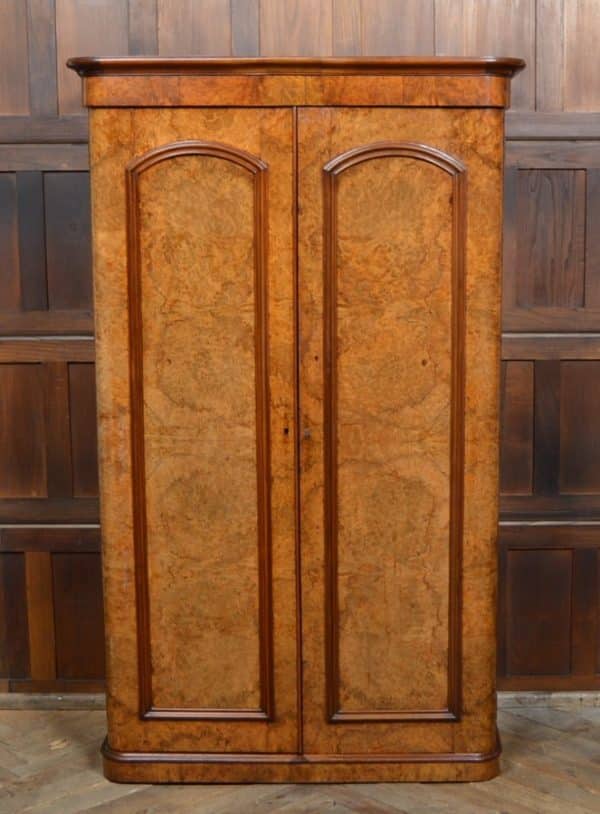 Victorian Walnut Robe SAI2952