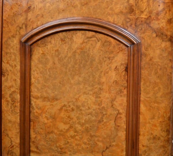 Victorian Walnut Robe SAI2952 - Image 12