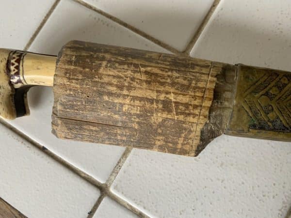 Tribal Dagger Far Eastern origins. Antique Knives 8
