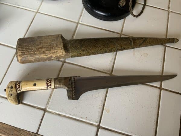 Tribal Dagger Far Eastern origins. Antique Knives 16
