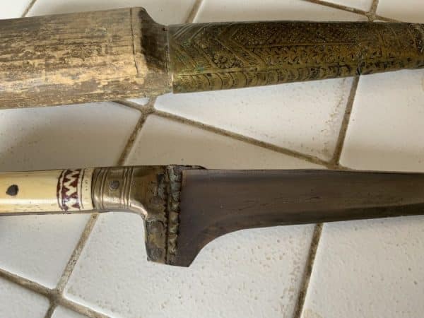 Tribal Dagger Far Eastern origins. Antique Knives 19