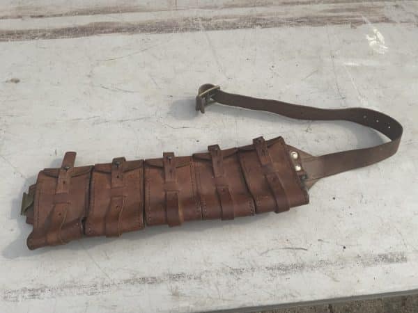 German Soldiers belt and pouches for Mauser rifle ammunition clips