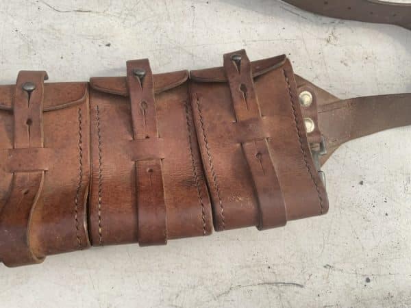 German Soldiers belt and pouches for Mauser rifle ammunition clips - Image 4
