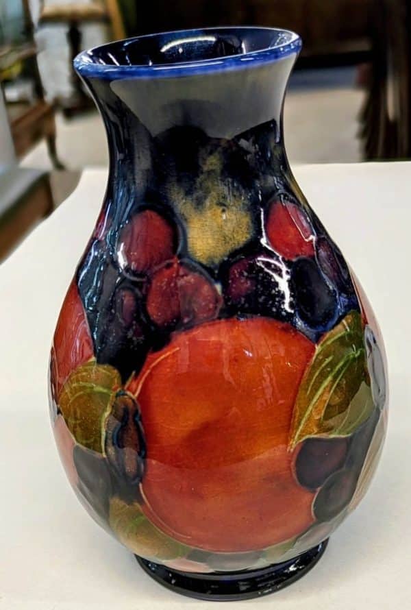 Moorcrofy Vase Moorcroft Miscellaneous 4