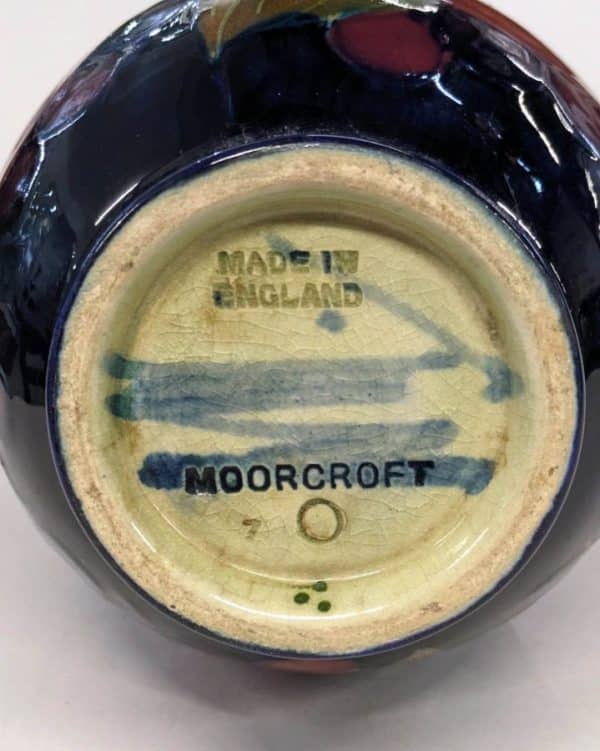 Moorcrofy Vase - Image 3