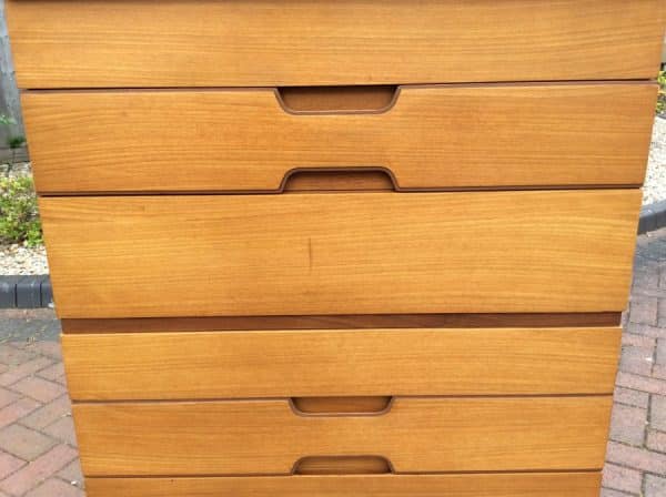Uniflex Chest of Drawers 1960’s chest of drawers Antique Chest Of Drawers 4