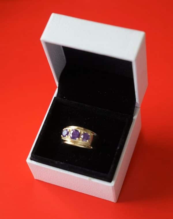 Vintage Gold 3 Stone Cocktail Ring – Boxed Amethyst Vintage Ring Antique Jewellery 3
