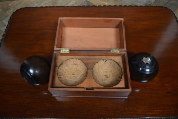 Presentation Wooden Lignum Vitae Lawn Bowls SAI2989 - Image 4