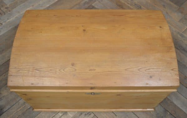 Victorian Pine Domed Top Trunk SAI3020 - Image 2