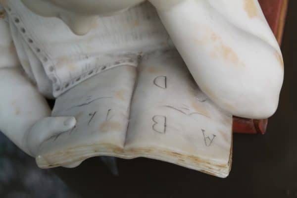 White Marble Sculpture - Image 9