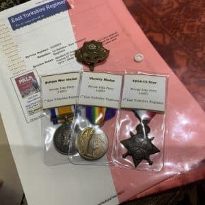 TRIO MEDALS TO SOLDIER OF THE 1ST EAST YORKSHIRE REGIMENT medals Military & War Antiques