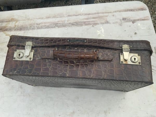 Crocodile suit case Mans/Woman’s Vintage 10