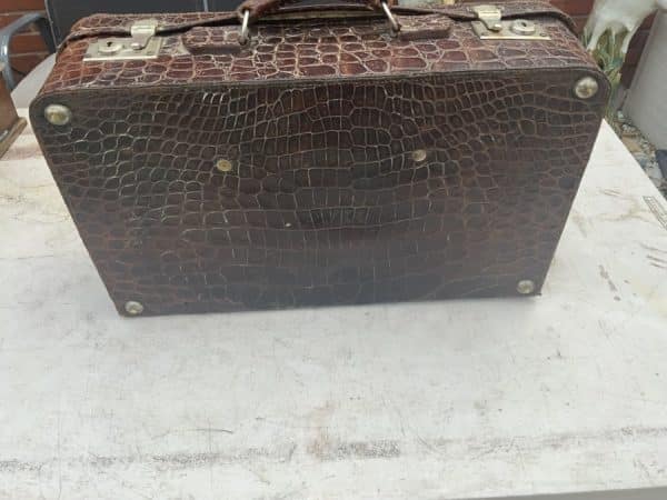 Crocodile suit case Mans/Woman’s Vintage 18