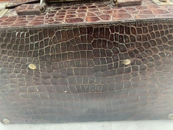 Crocodile suit case Mans/Woman’s Vintage 22