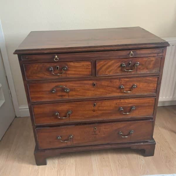 George 11 Brush slide mahogany chest of drawers.