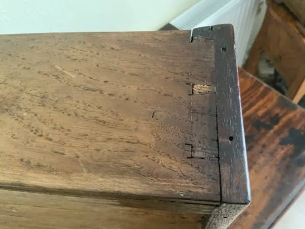 George 11 Brush slide mahogany chest of drawers. Antique Draws 11
