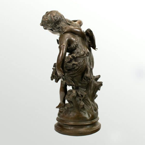 Bronze Statue of Two Children holding a Bouquet of Flowers, signed by Auguste Moreau. Antique Art Antique Sculptures 5