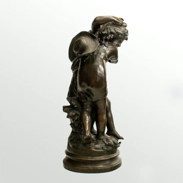 Bronze Statue of Two Children holding a Bouquet of Flowers, signed by Auguste Moreau. Antique Art Antique Sculptures 6