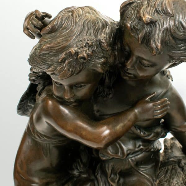 Bronze Statue of Two Children holding a Bouquet of Flowers, signed by Auguste Moreau. Antique Art Antique Sculptures 4