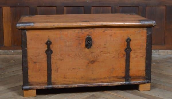 Victorian Pine Storage / Blanket Box SAI3044 Antique Boxes 15