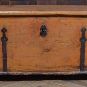 Victorian Pine Storage / Blanket Box SAI3044 Antique Boxes