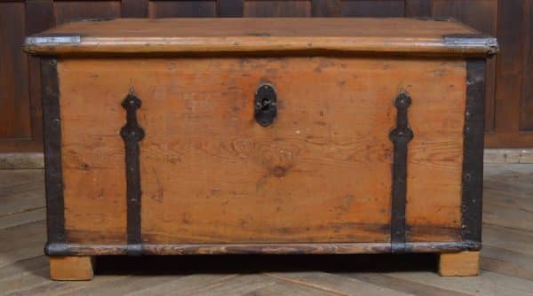 Victorian Pine Storage / Blanket Box SAI3044
